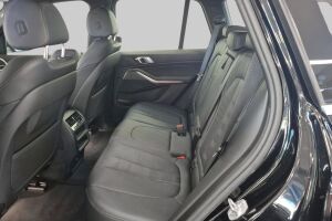 BMW X5 esikatselu 10
