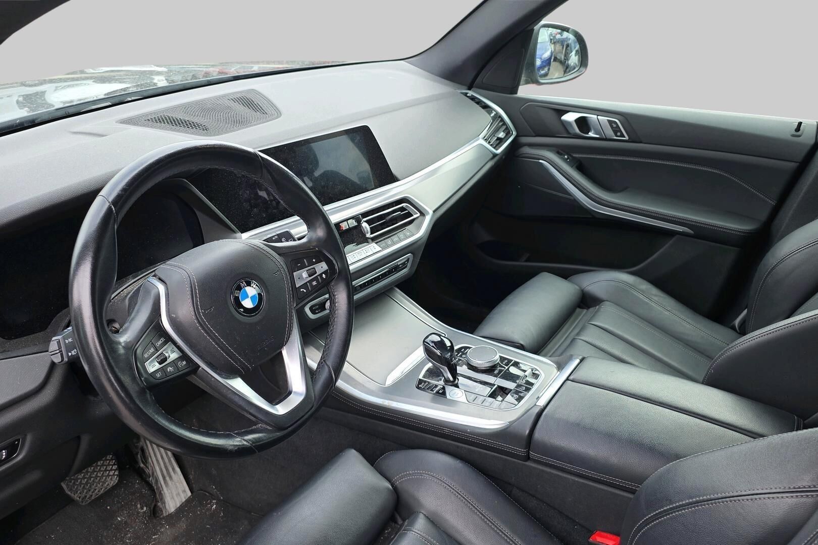 BMW X5 iso kuva 0