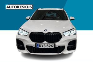 BMW X1 esikatselu 1