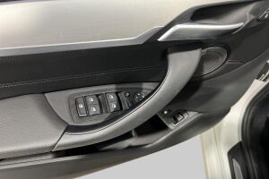 BMW X1 esikatselu 10