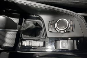 BMW X1 esikatselu 12