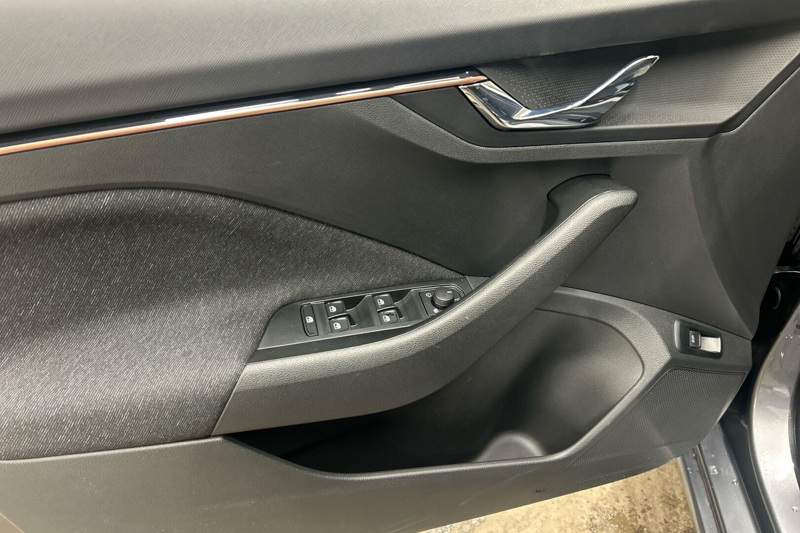 Skoda Scala iso kuva 11