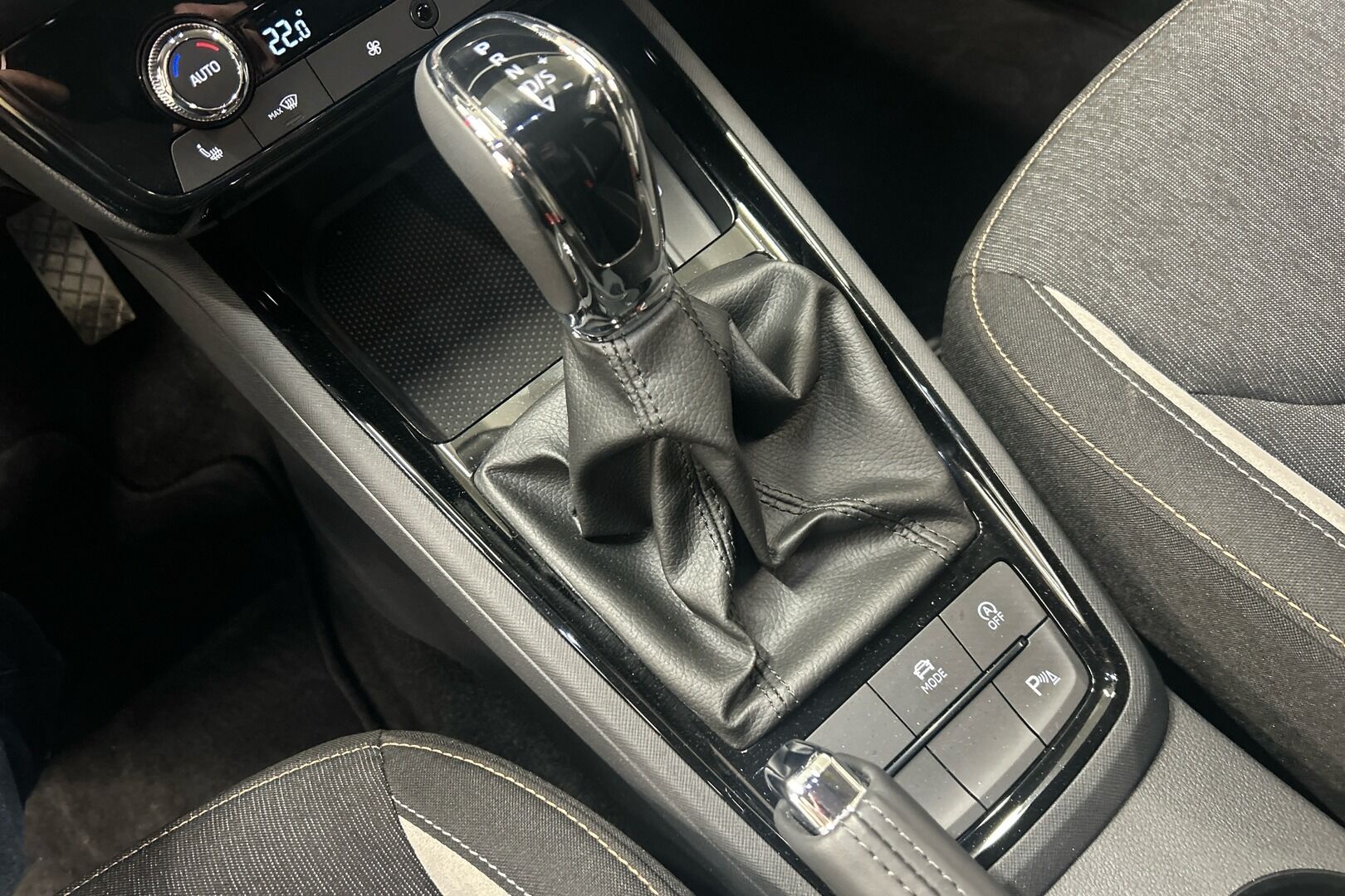 Skoda Scala iso kuva 20