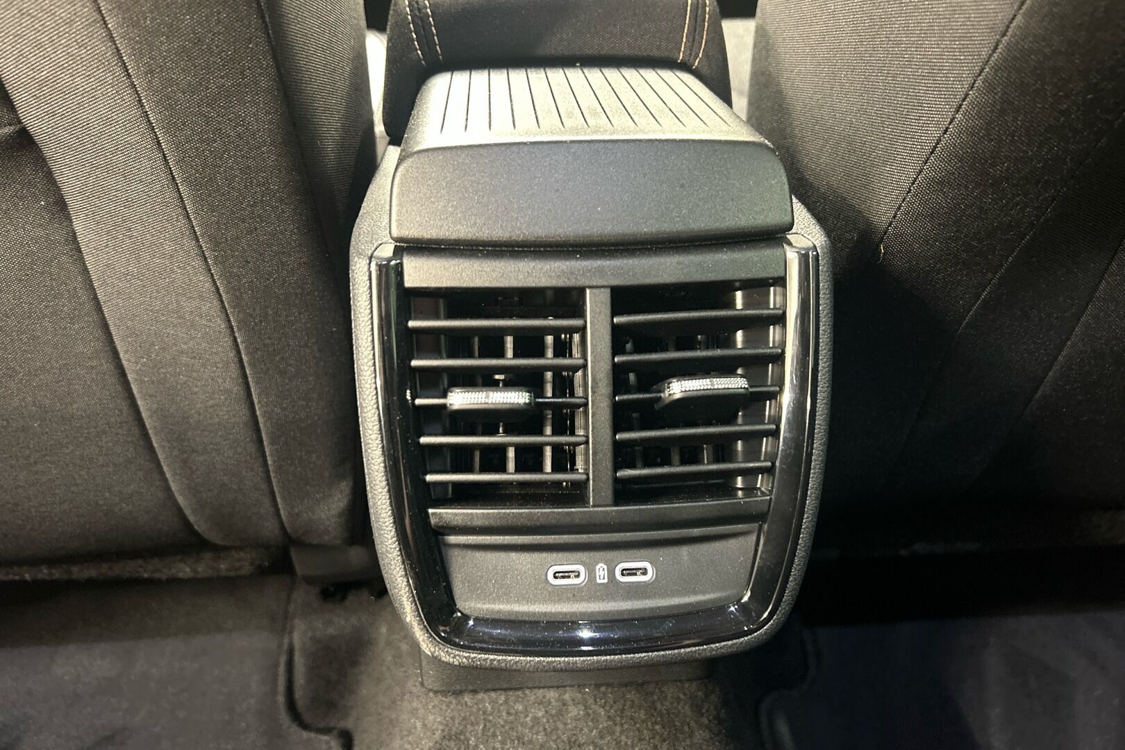 Skoda Scala iso kuva 21