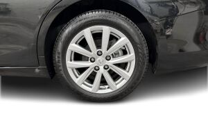 Lexus ES esikatselu 14