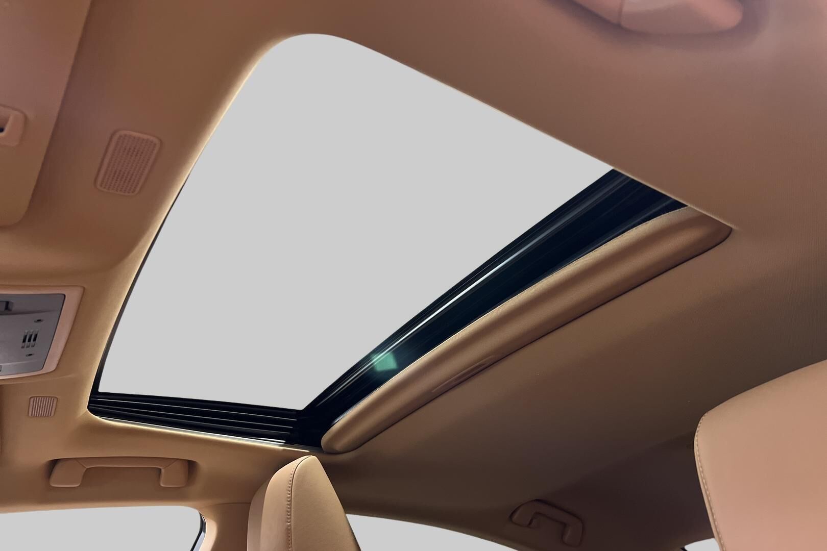 Lexus ES iso kuva 24