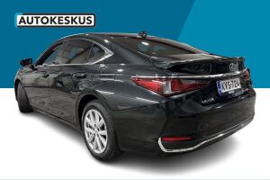Lexus ES esikatselu 7