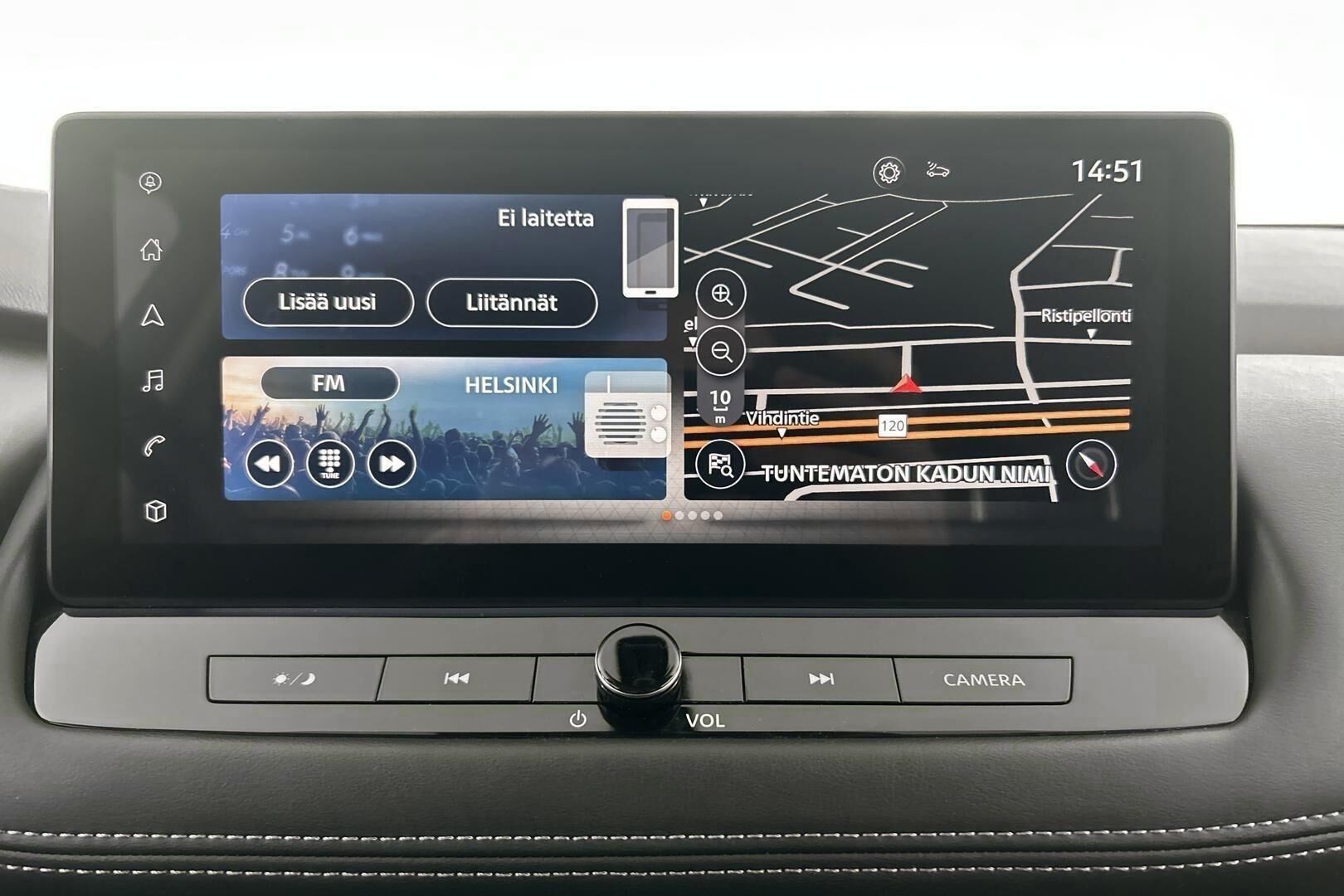 Nissan X-Trail iso kuva 16