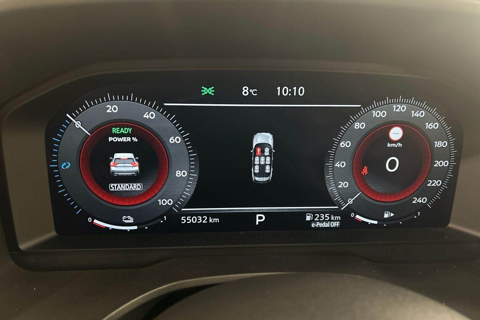 Nissan X-Trail iso kuva 12