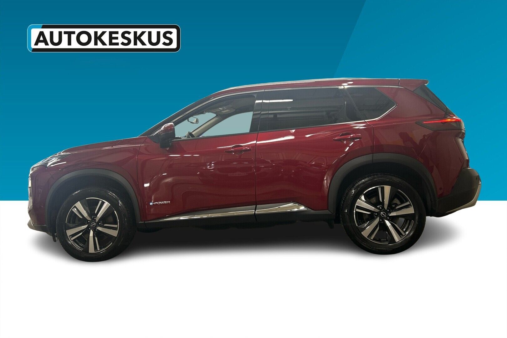 Nissan X-Trail iso kuva 4