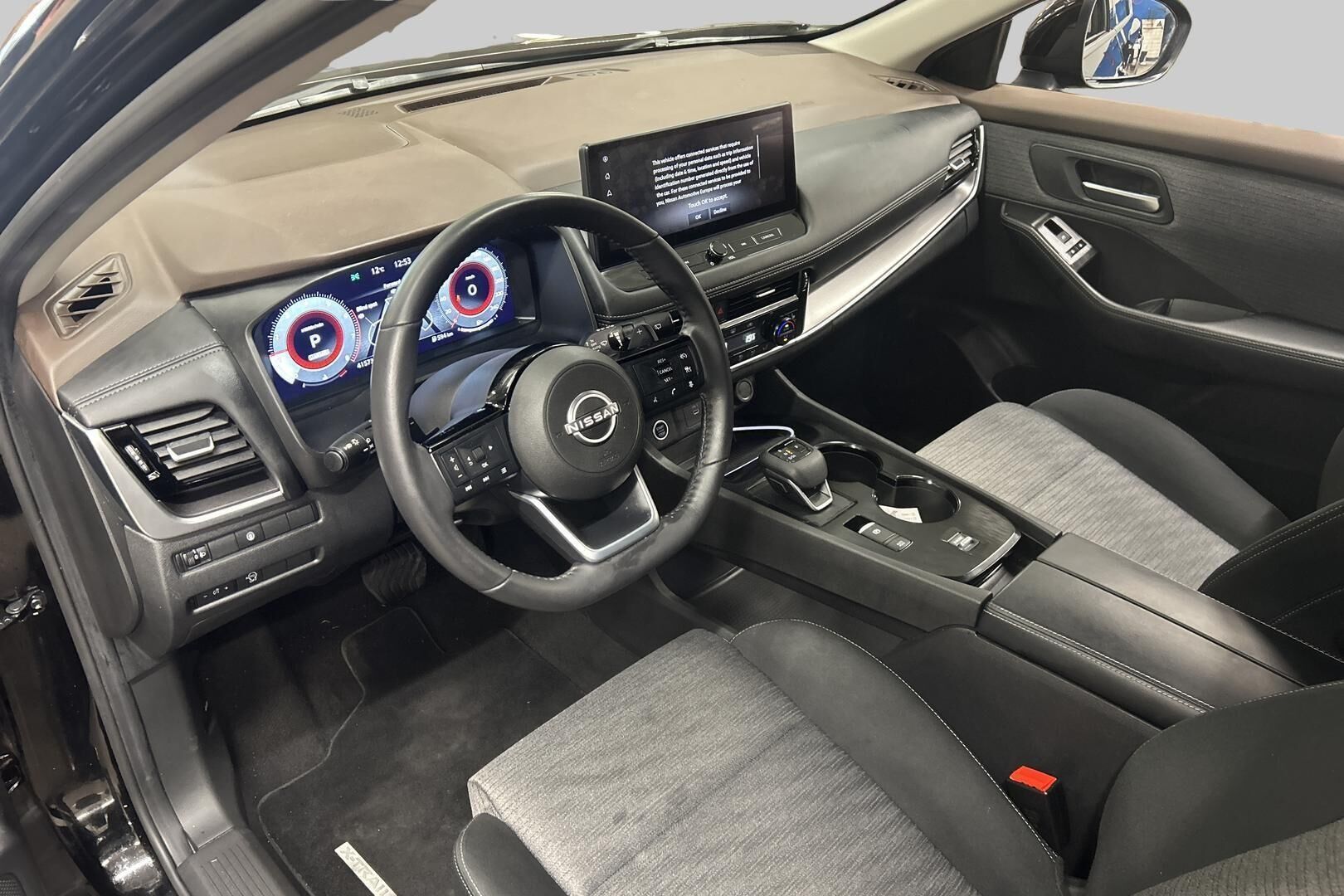 NISSAN NISSAN X-TRAIL iso kuva 8