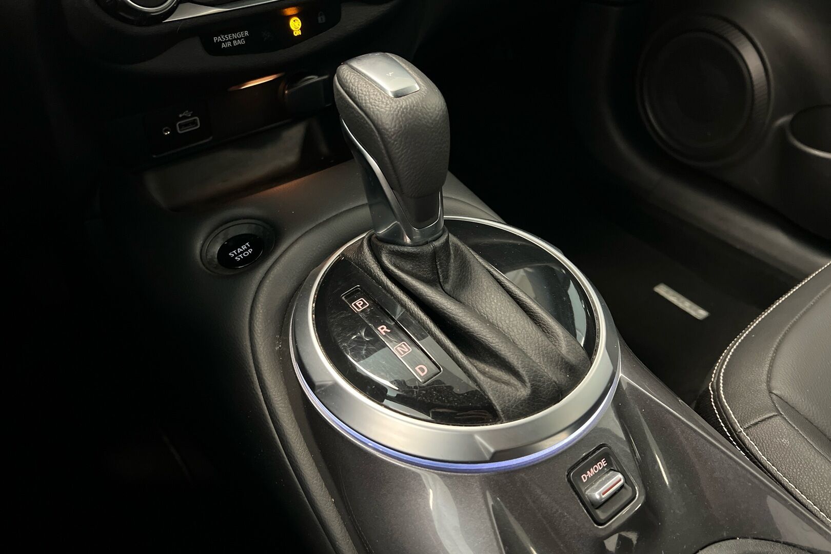 Nissan Juke iso kuva 15