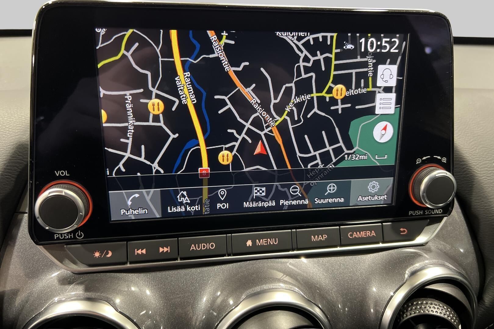 Nissan Juke iso kuva 16