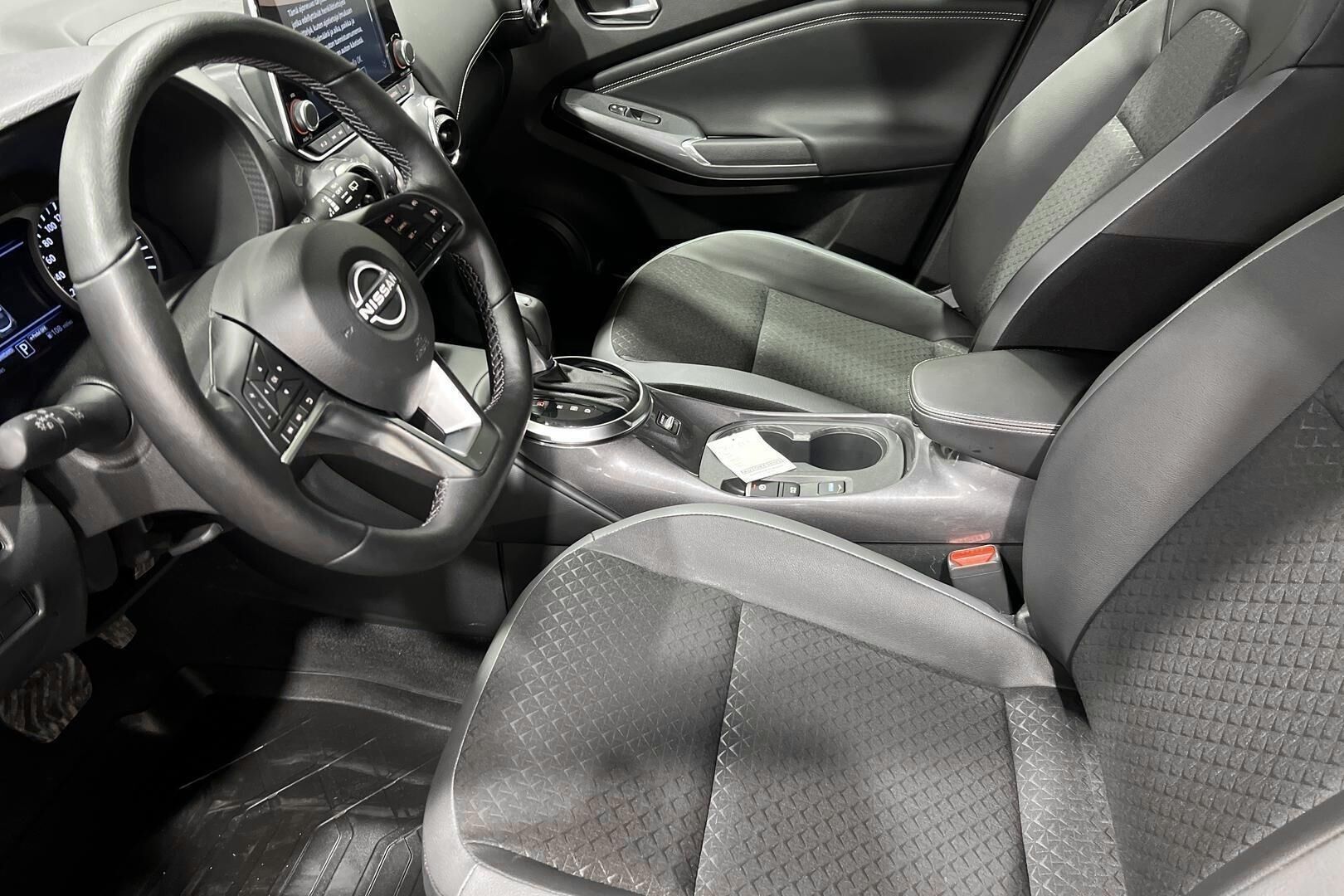 Nissan Juke iso kuva 7