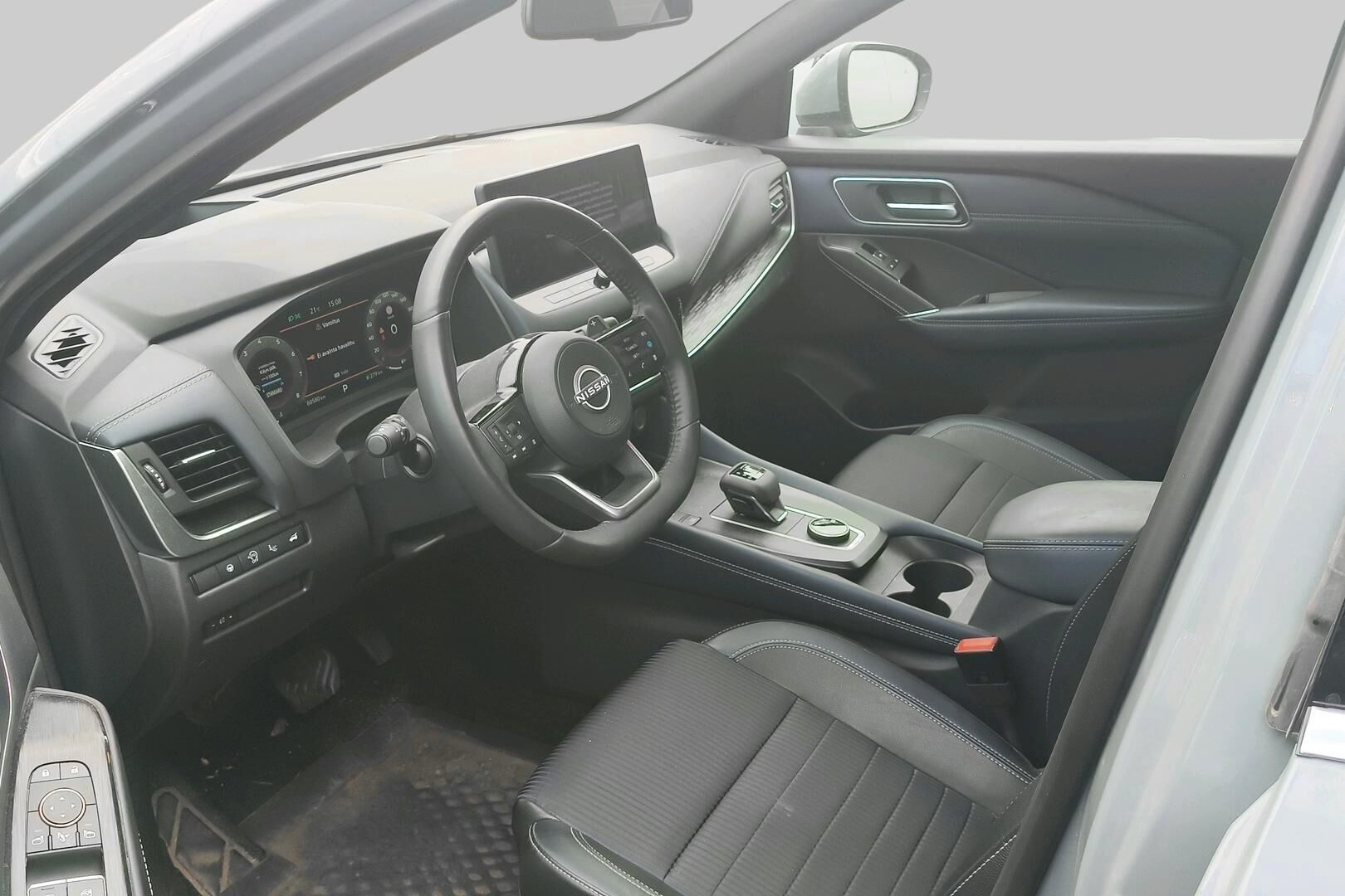 Nissan Qashqai iso kuva 2