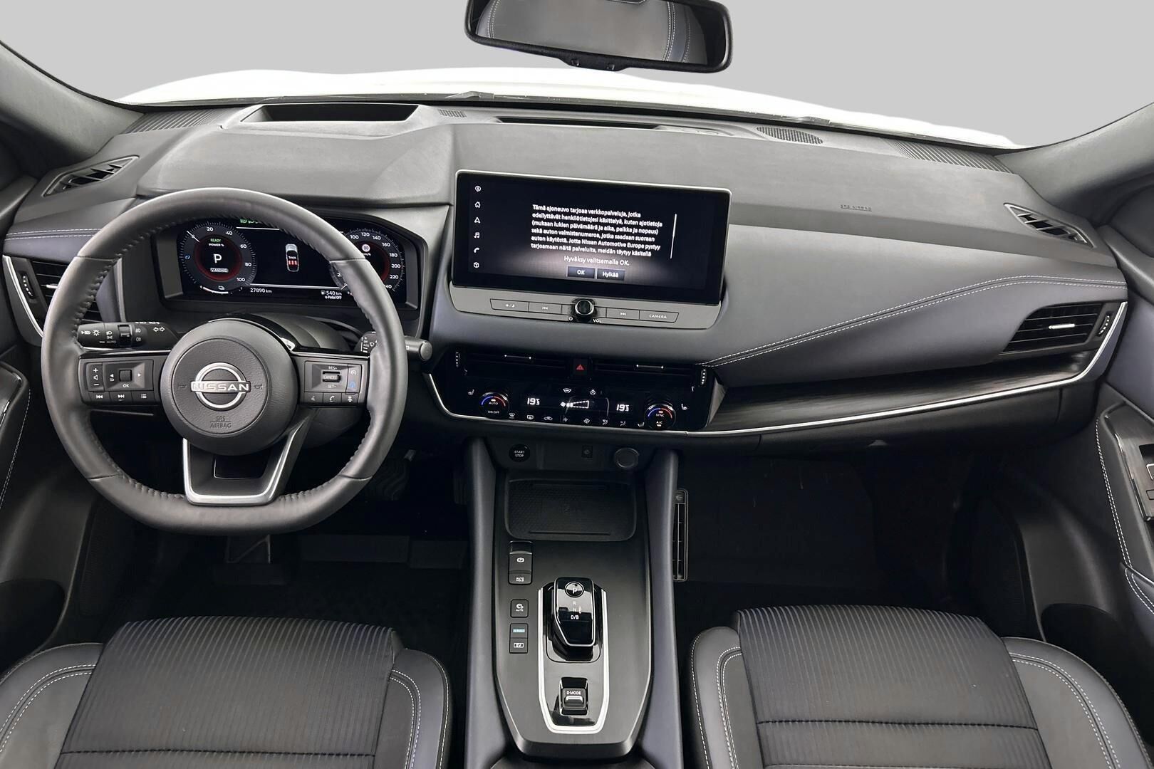 Nissan Qashqai iso kuva 6