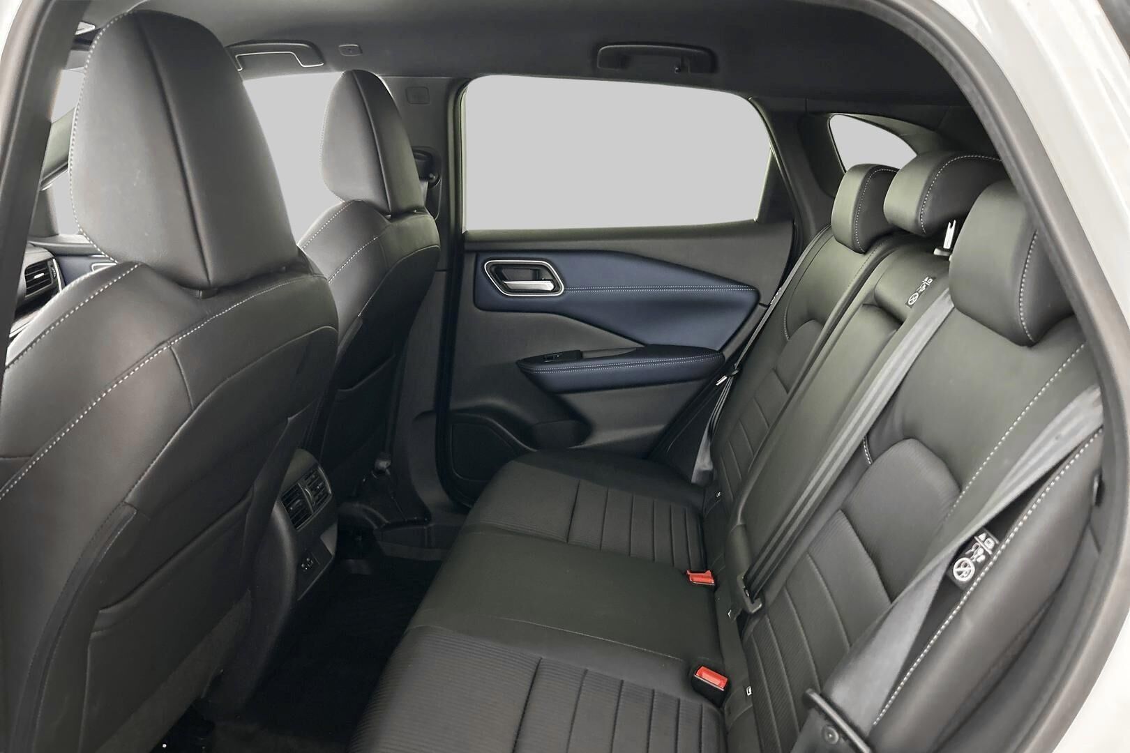 Nissan Qashqai iso kuva 15