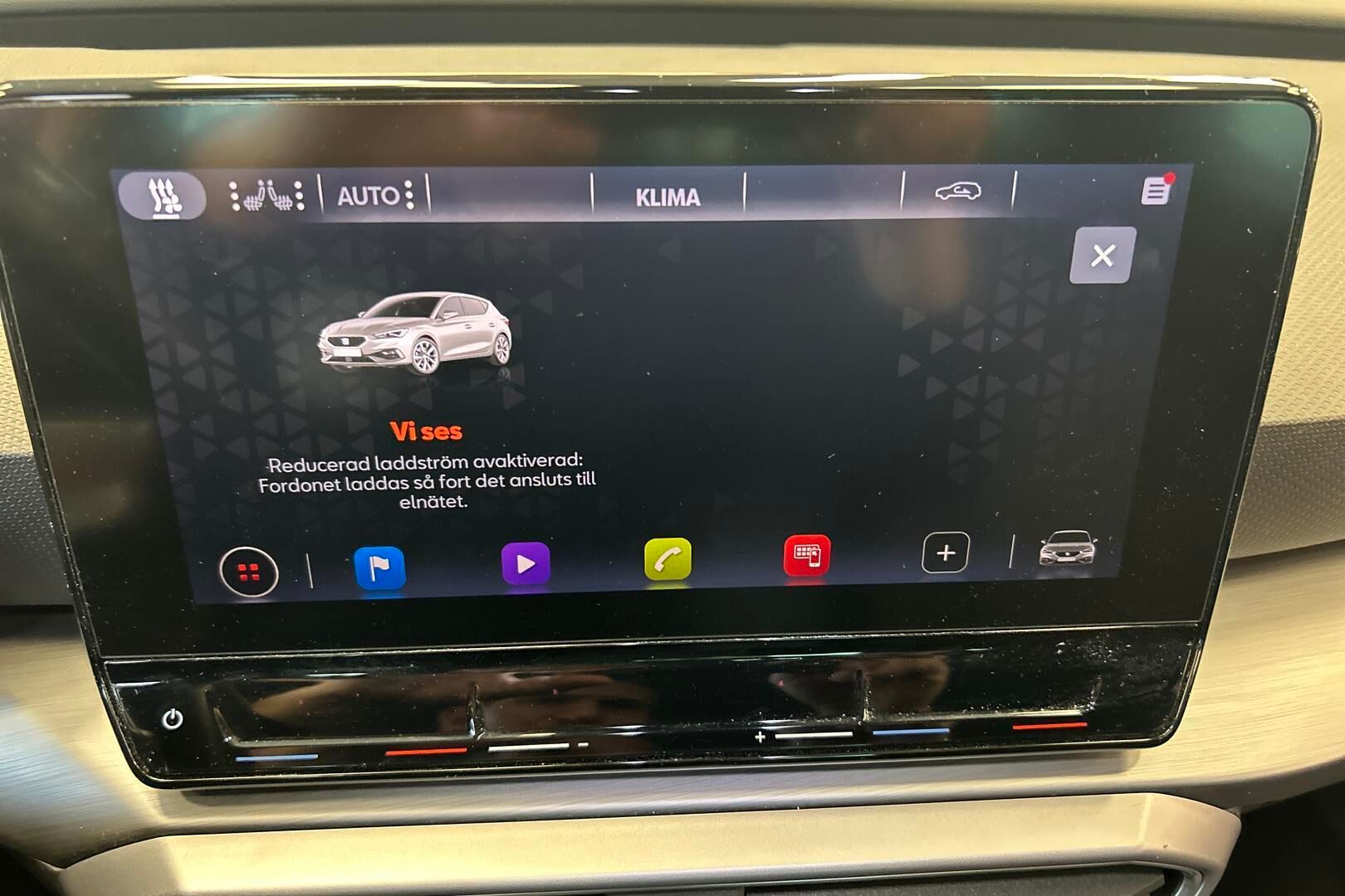 Seat Leon iso kuva 15