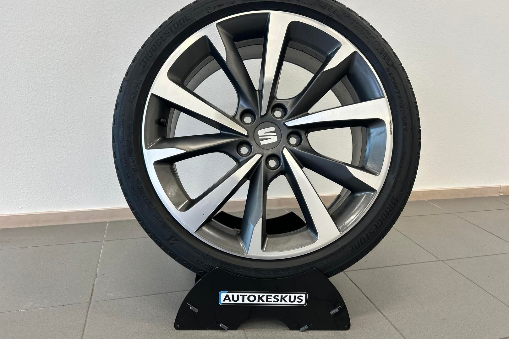 Seat Leon iso kuva 26