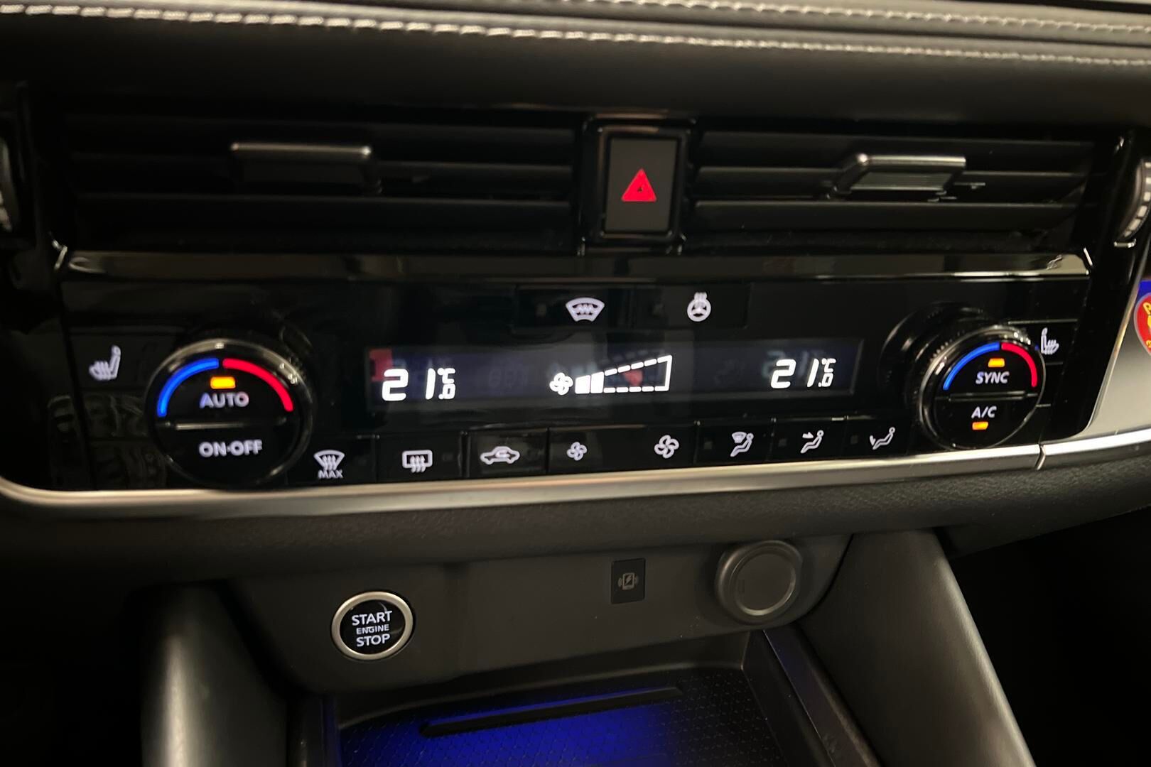 Nissan Qashqai iso kuva 12