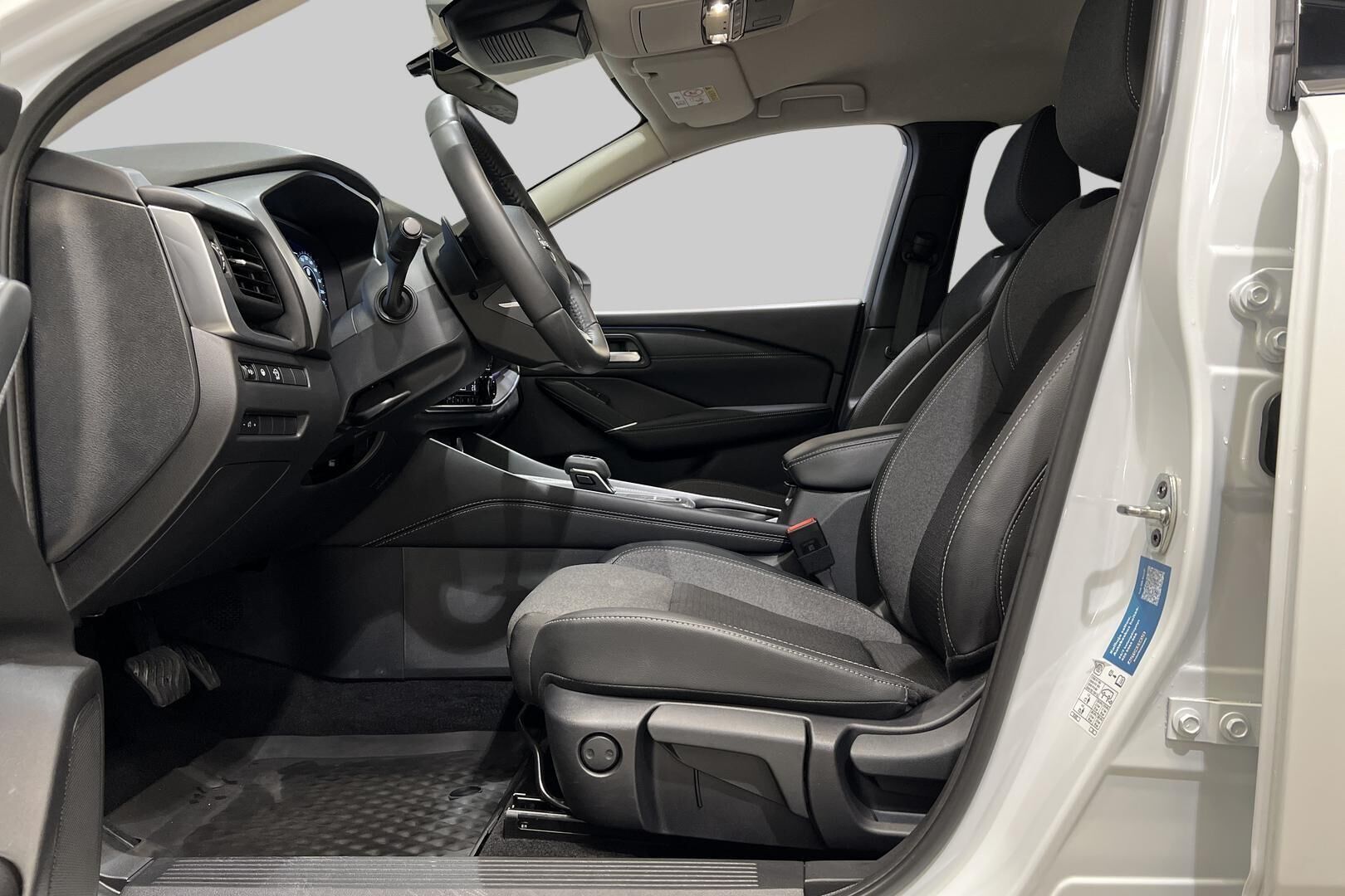 Nissan Qashqai iso kuva 7
