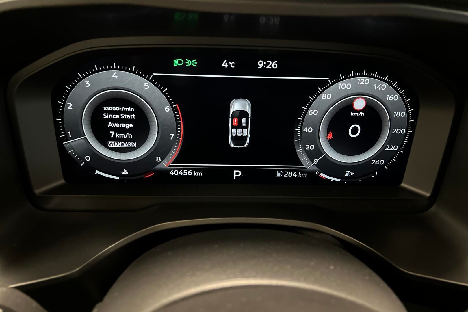 Nissan Qashqai iso kuva 14