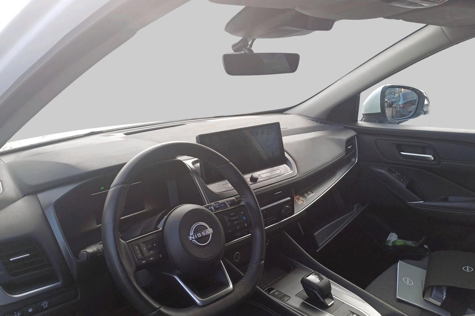 Nissan Qashqai iso kuva 2