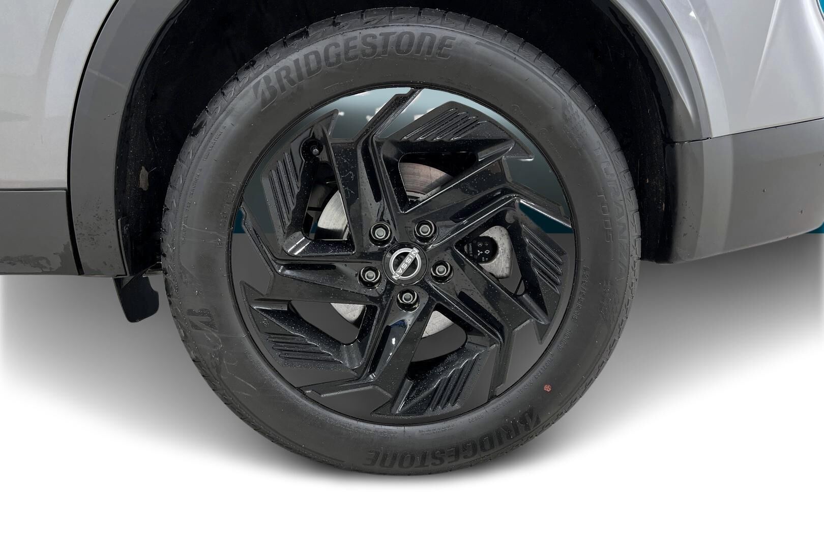 Nissan Qashqai iso kuva 13