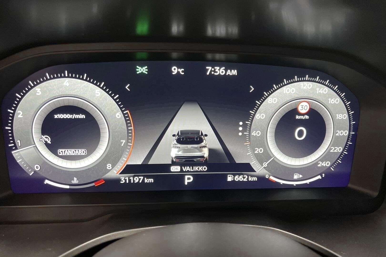 Nissan Qashqai iso kuva 13