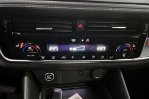 Nissan Qashqai esikatselu 21