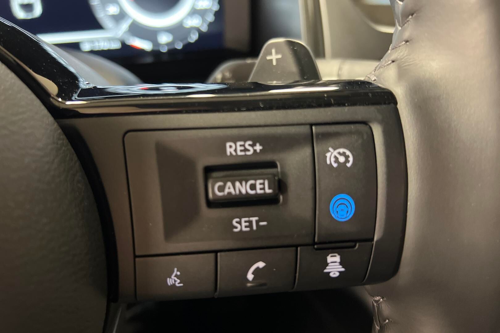 Nissan Qashqai iso kuva 18