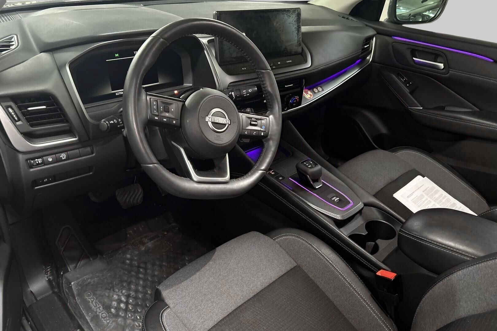 Nissan Qashqai iso kuva 2