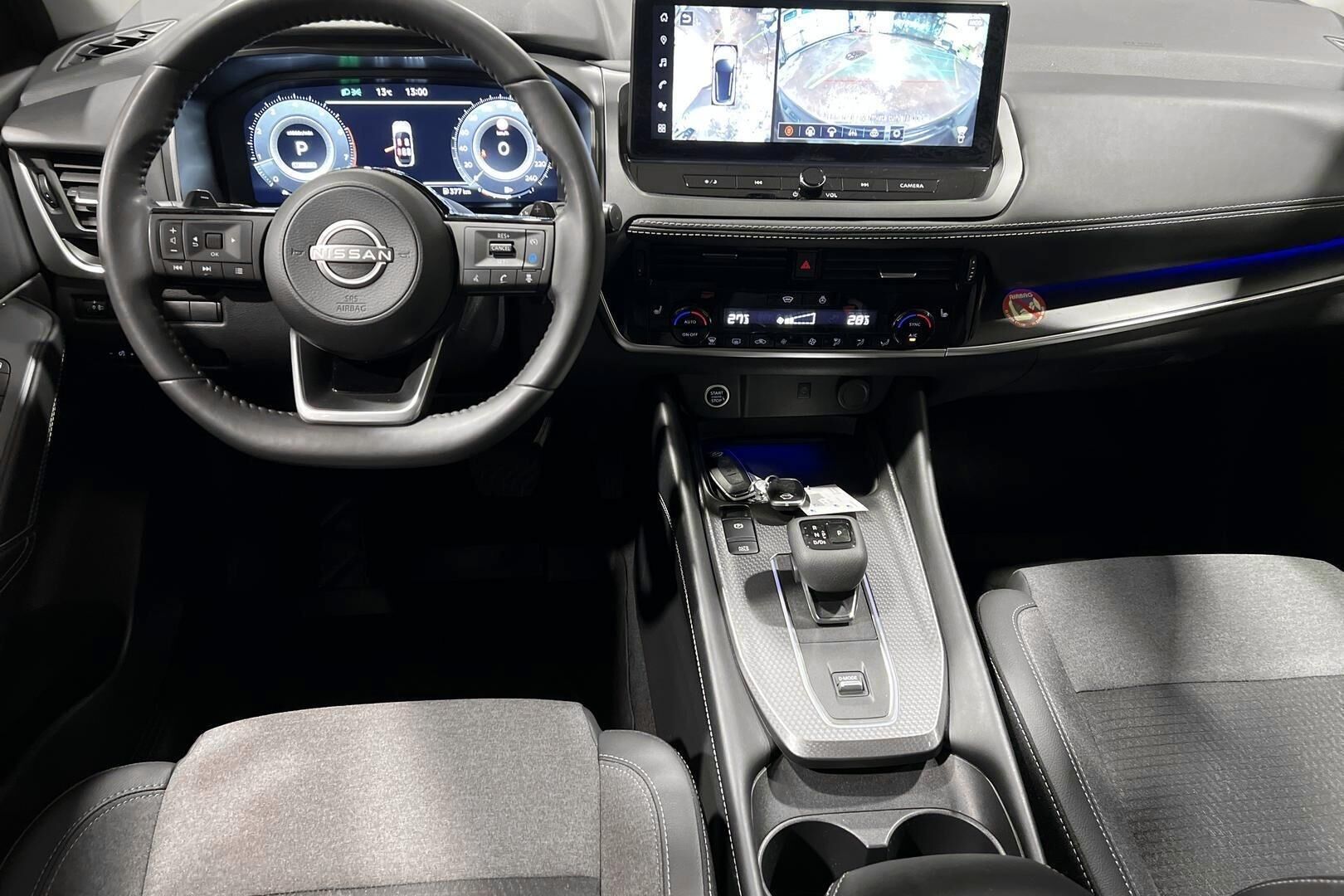 Nissan Qashqai iso kuva 16