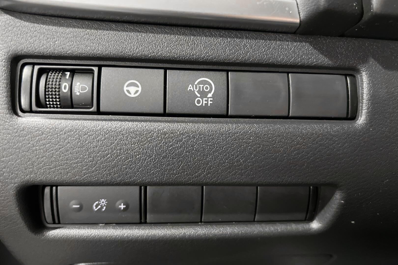 Nissan Qashqai iso kuva 13