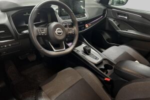 Nissan Qashqai esikatselu 1