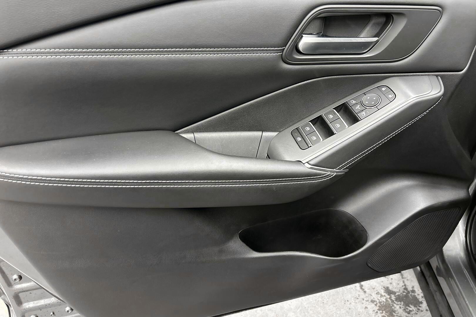 Nissan Qashqai iso kuva 11