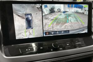 Nissan Qashqai esikatselu 12