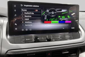 Nissan Qashqai esikatselu 12