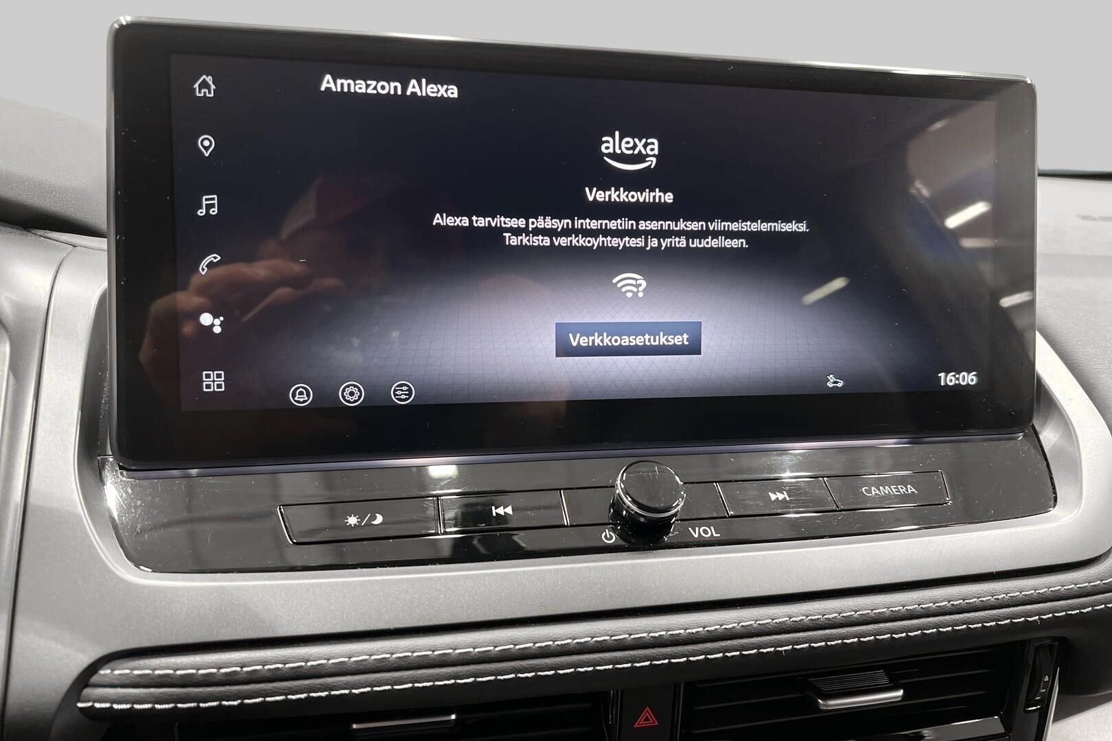 Nissan Qashqai iso kuva 30