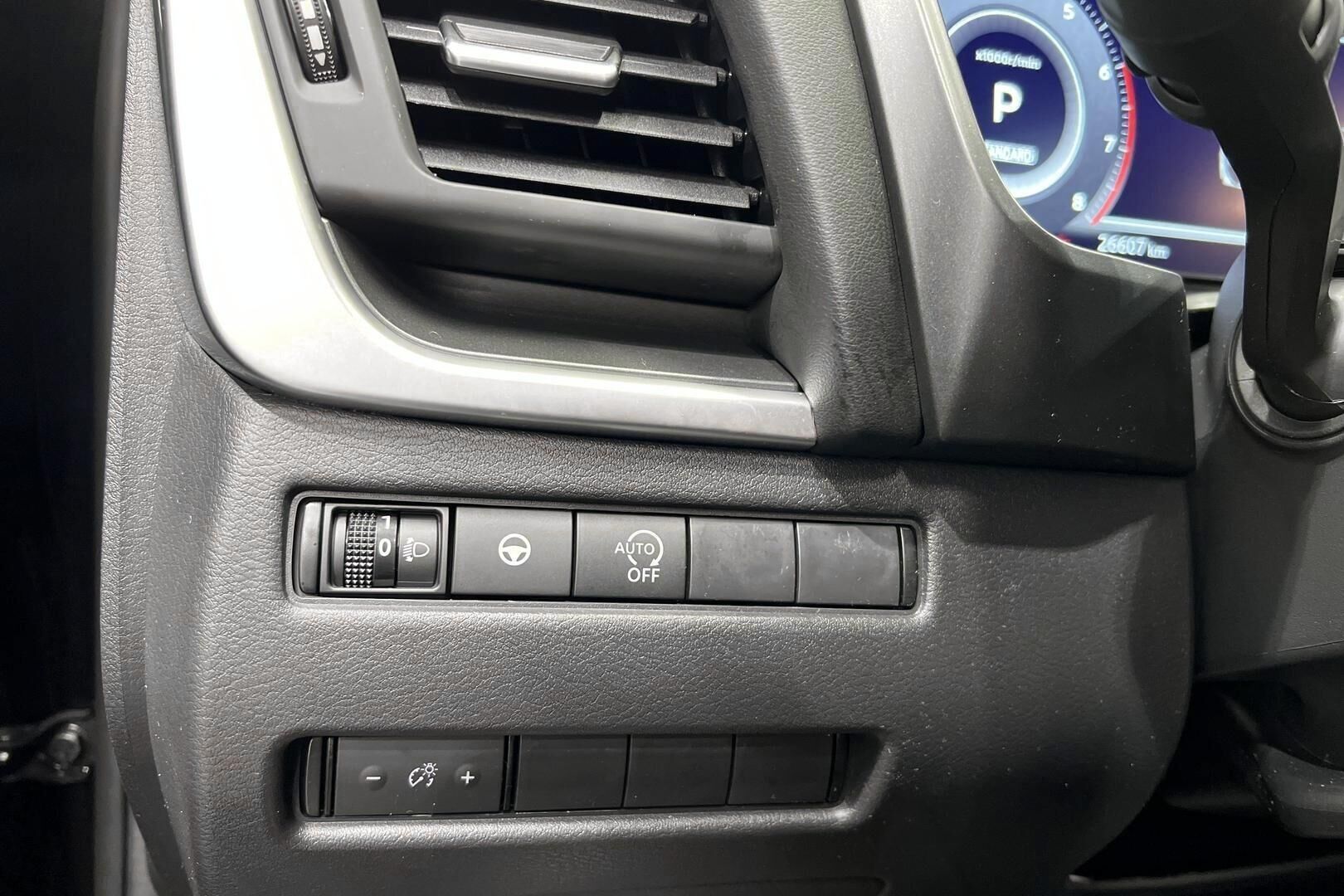 Nissan Qashqai iso kuva 31