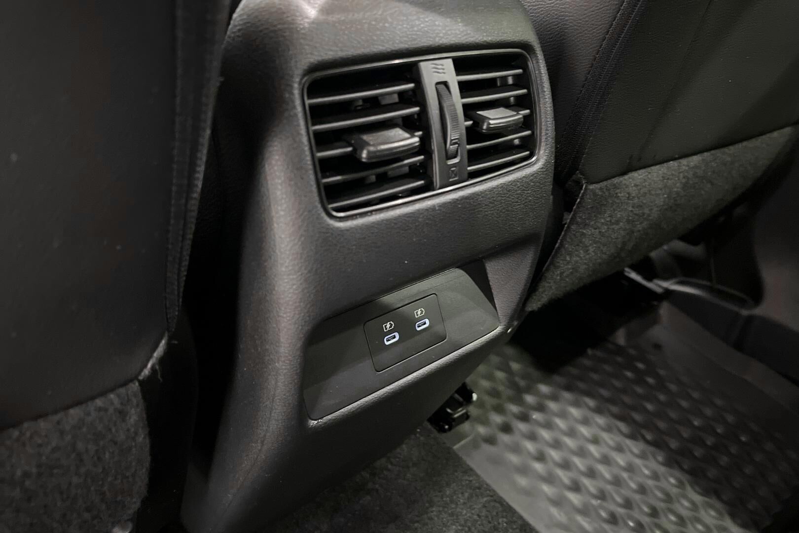 Nissan Qashqai iso kuva 33