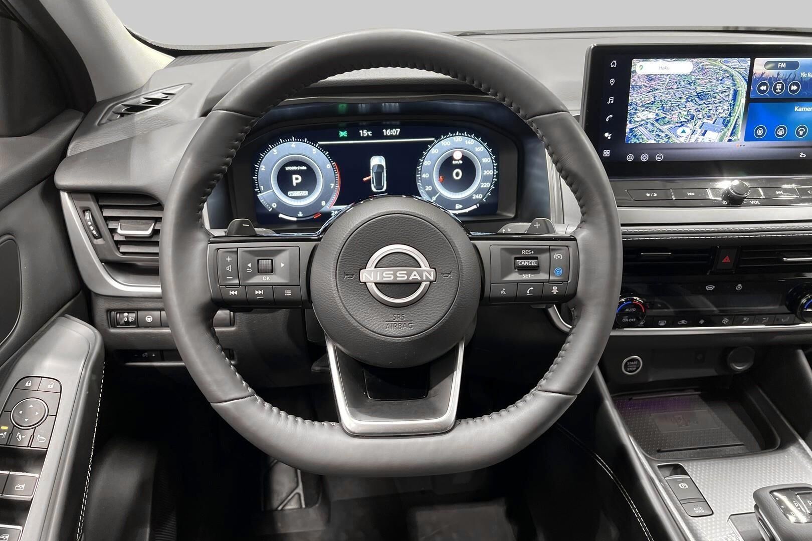 Nissan Qashqai iso kuva 21