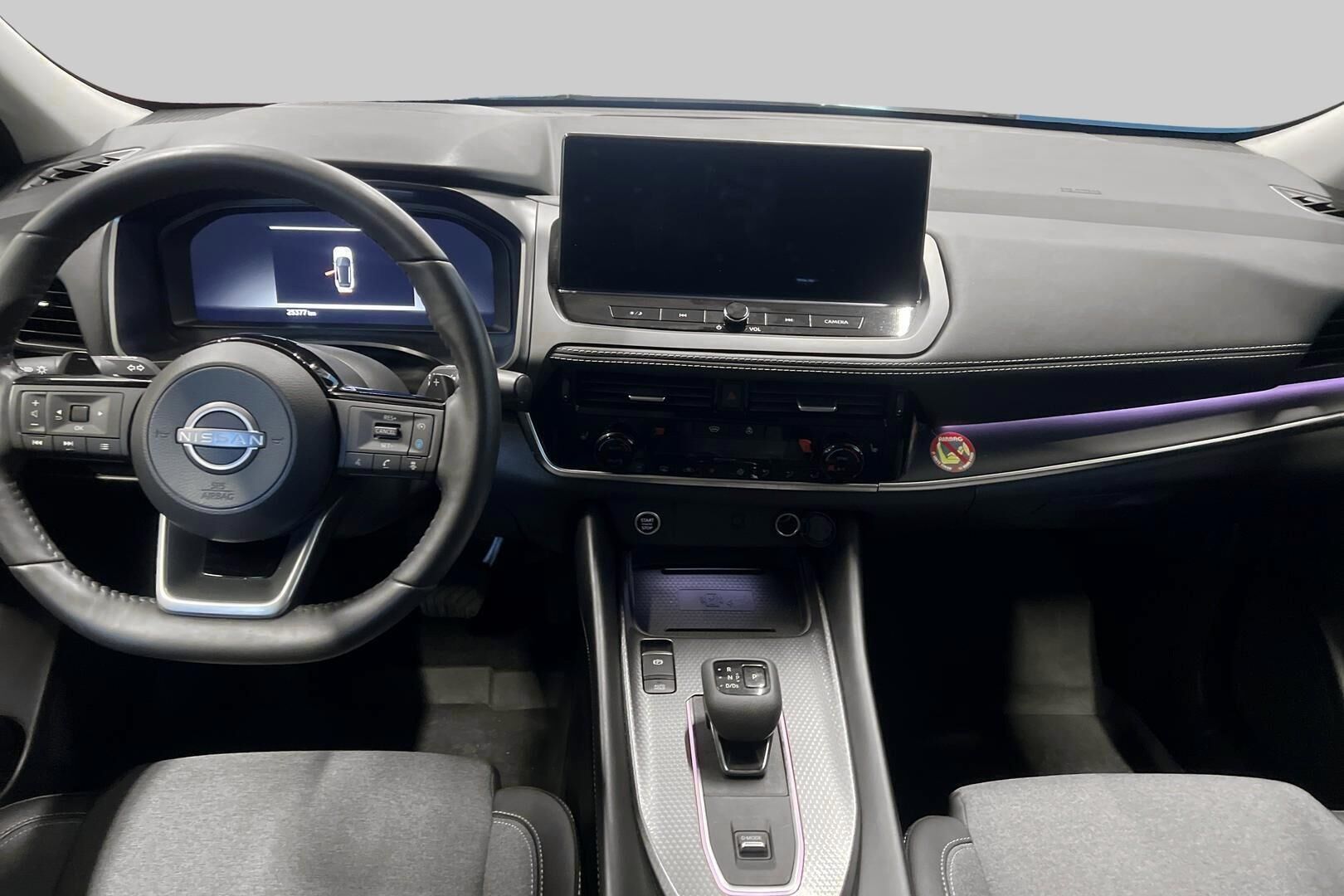 Nissan Qashqai iso kuva 11