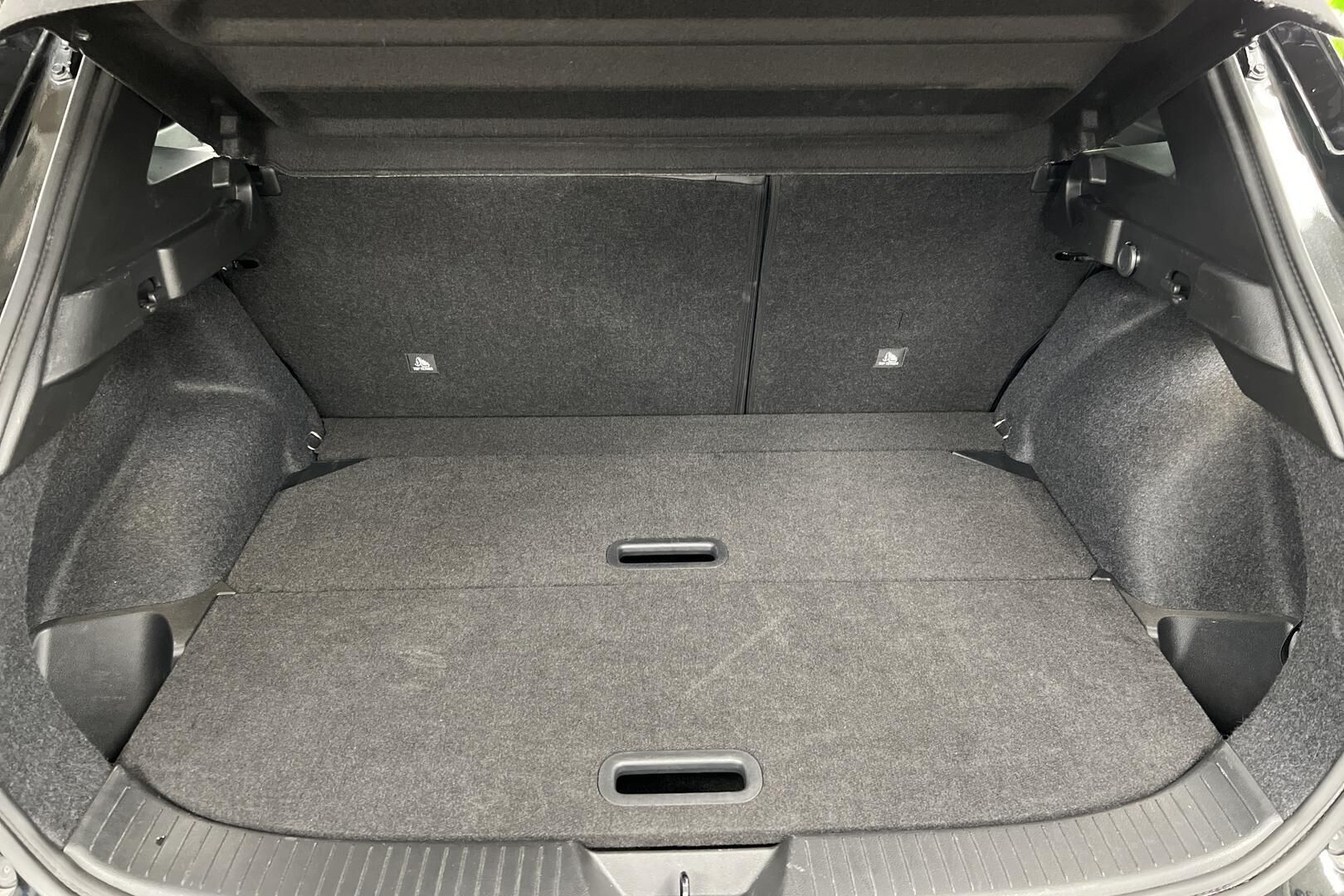 Nissan Qashqai iso kuva 9