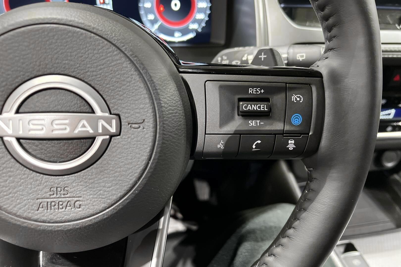 Nissan Qashqai iso kuva 19