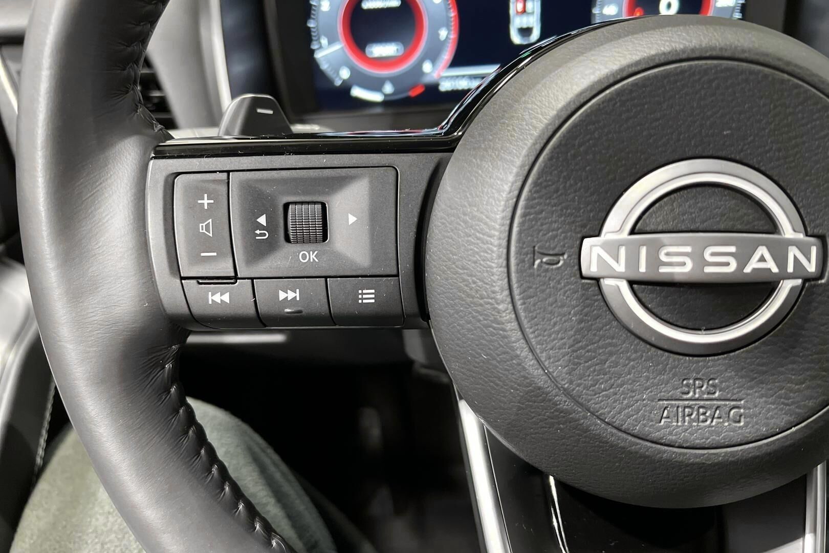 Nissan Qashqai iso kuva 20