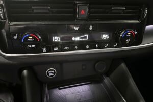 Nissan Qashqai esikatselu 16