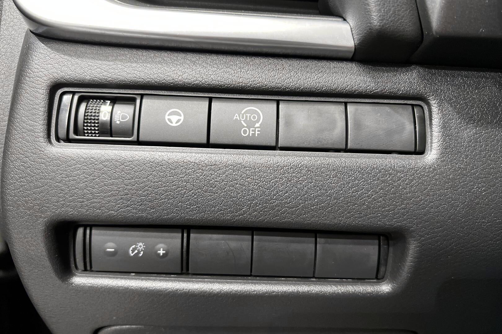 Nissan Qashqai iso kuva 22