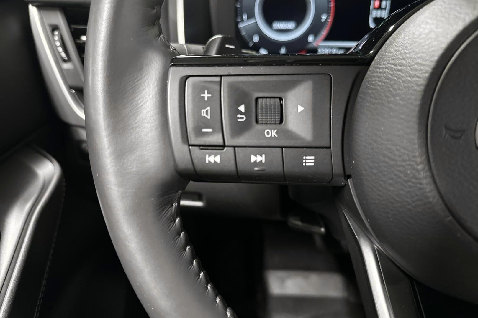 Nissan Qashqai iso kuva 19