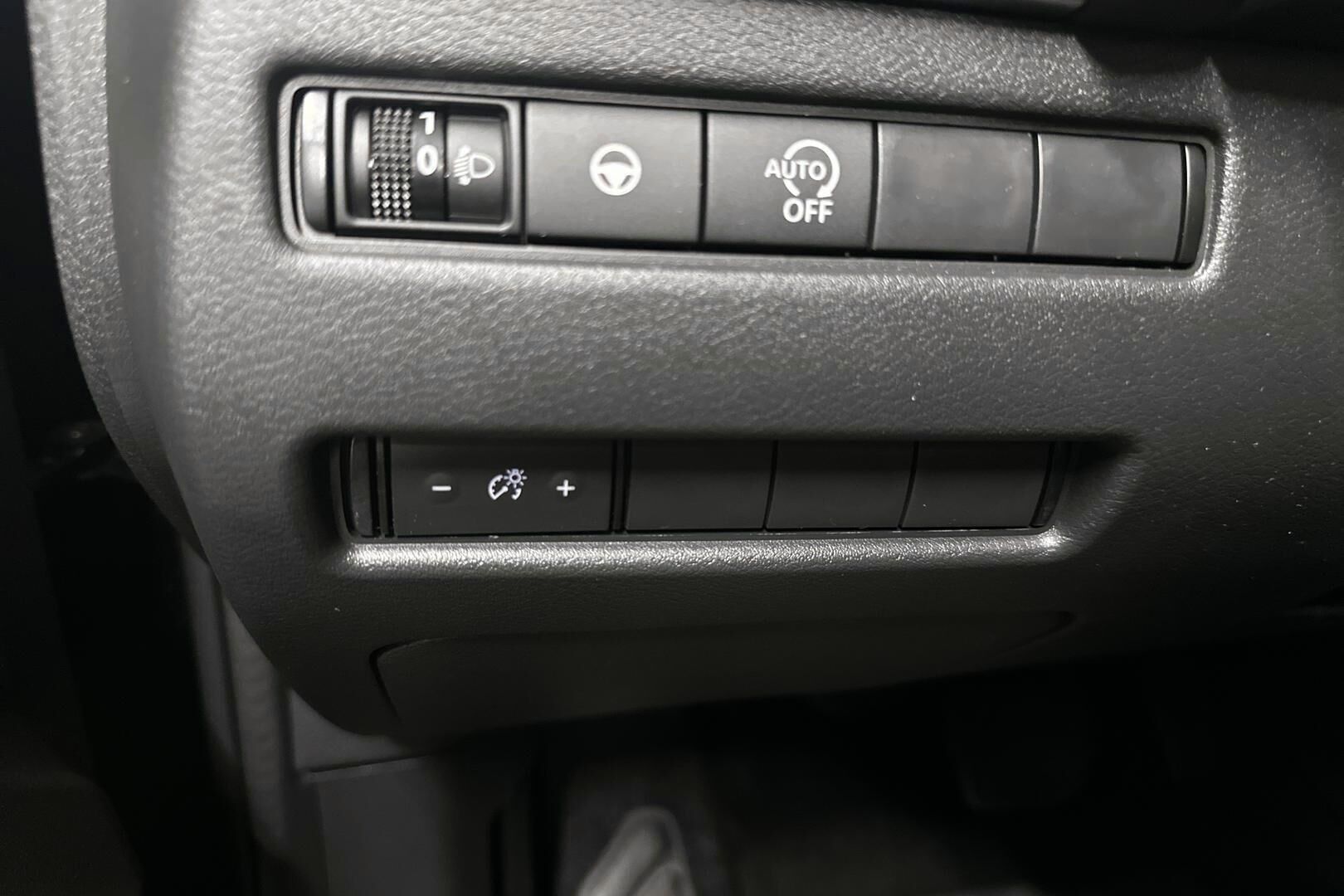 Nissan Qashqai iso kuva 21
